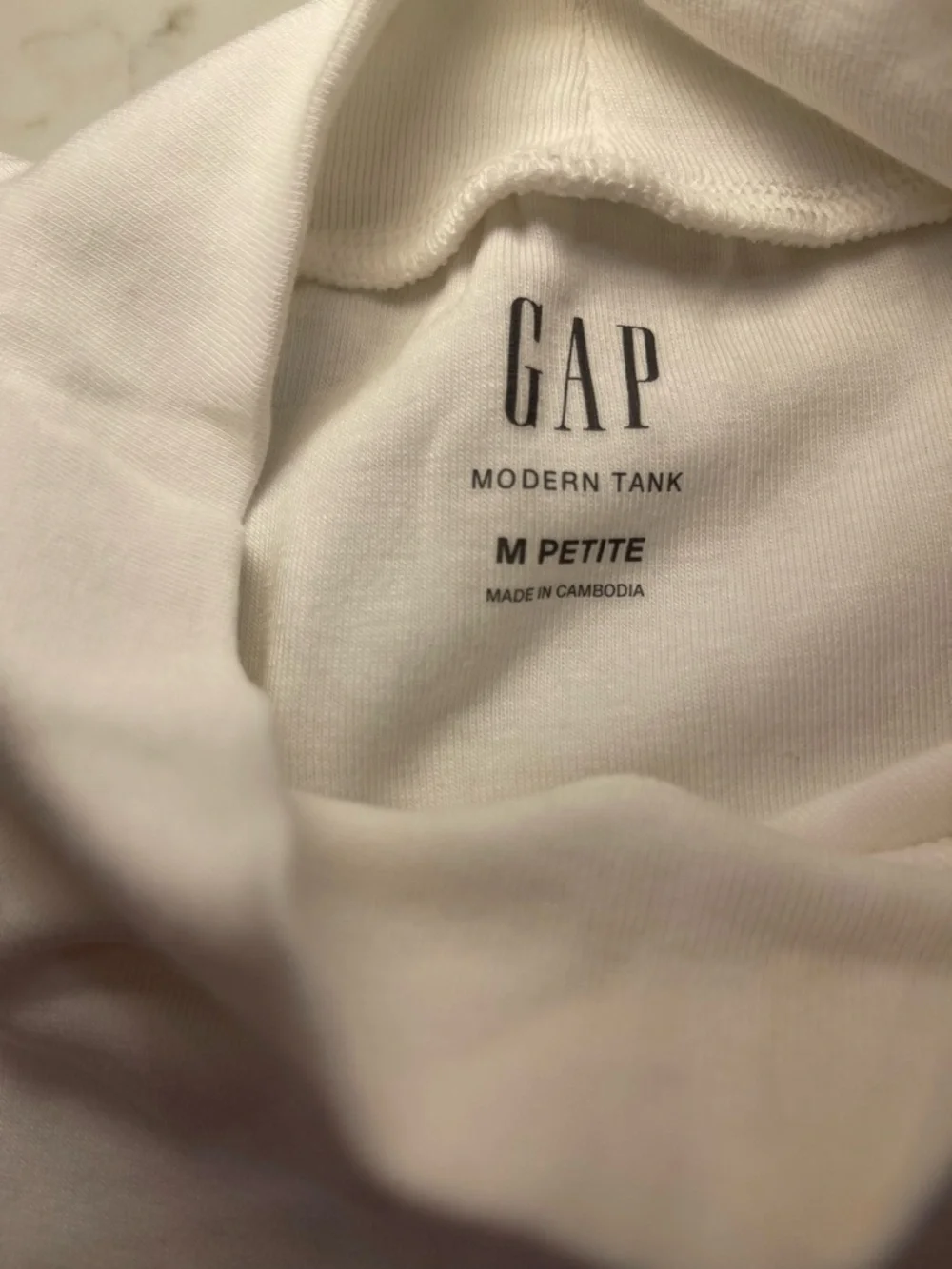 NWOT GAP Sleeveless Mock Neck Tank Top - White - Picture 12 of 12